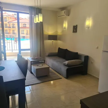 Private In Star Dreams Complex Appartamento *