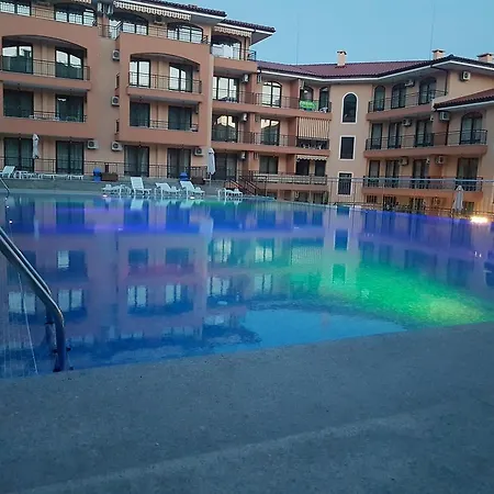 Private In Star Dreams Complex Appartamento *