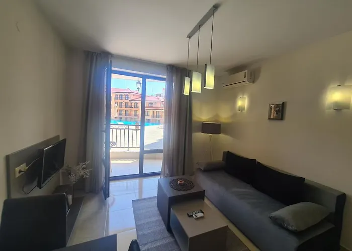 Private In Star Dreams Complex